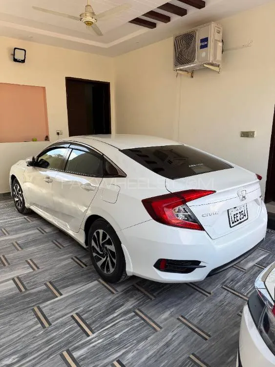 Honda Civic 2017 for Sale in Okara Image-1