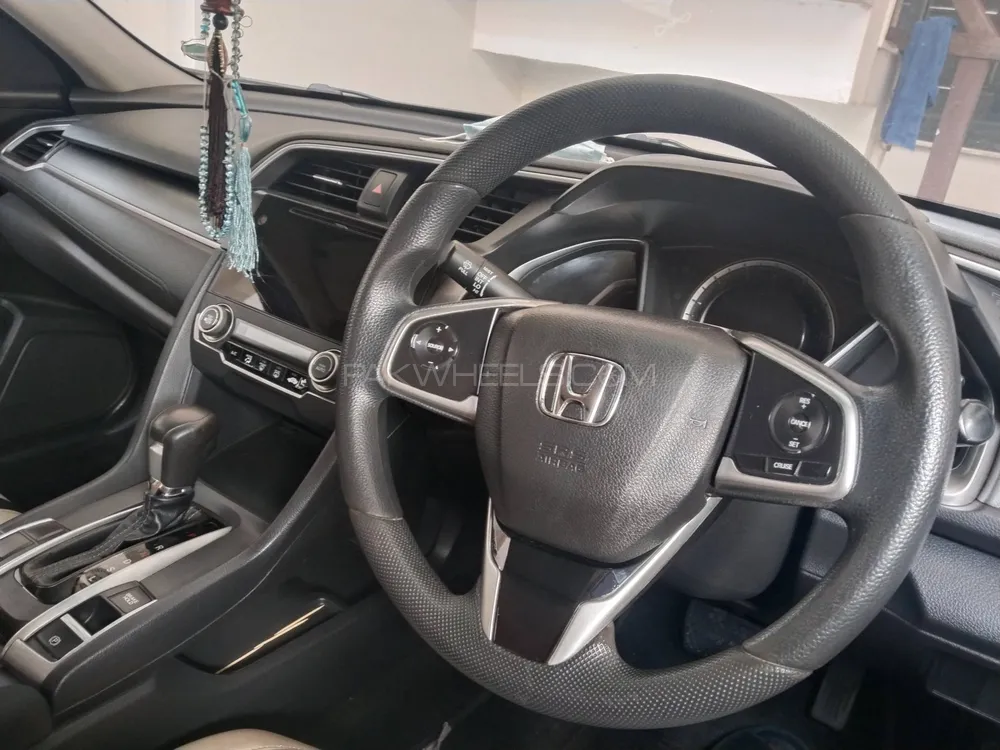 Honda Civic 2016 for Sale in Lahore Image-1