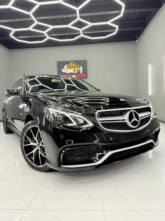 Mercedes Benz E Class 2012 for Sale in Islamabad Image-1