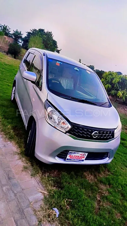 Nissan Dayz Roox 2014 for Sale in Sargodha Image-1