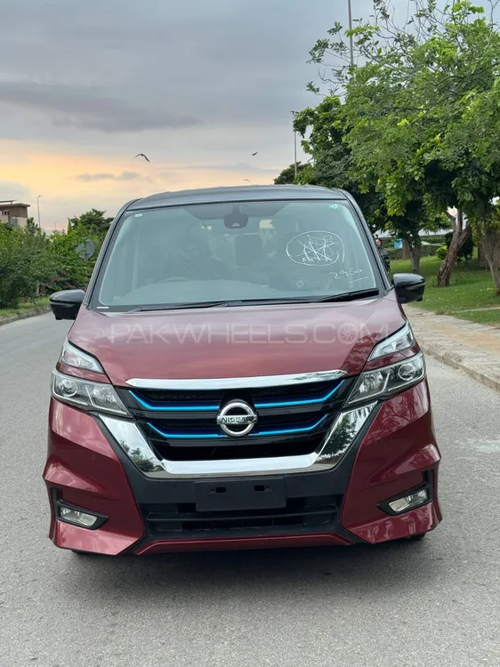 Nissan Serena 2019 for Sale in Islamabad Image-1