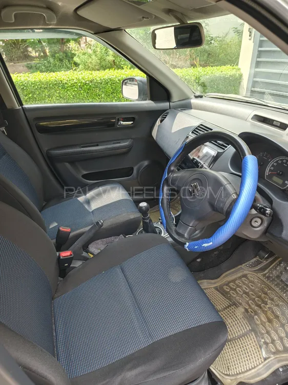 Suzuki Swift 2017 for Sale in Islamabad Image-1