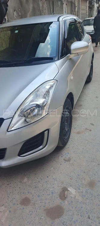 Suzuki Swift 2014 for Sale in Islamabad Image-1