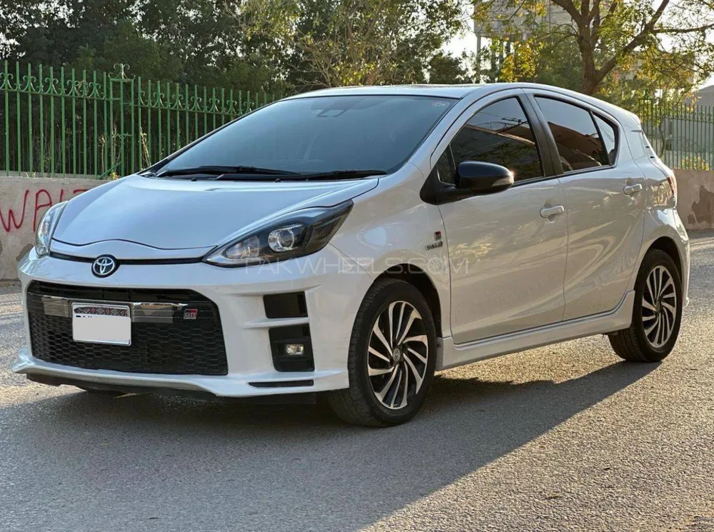 ٹویوٹا اکوا 2018 for Sale in کراچی Image-1