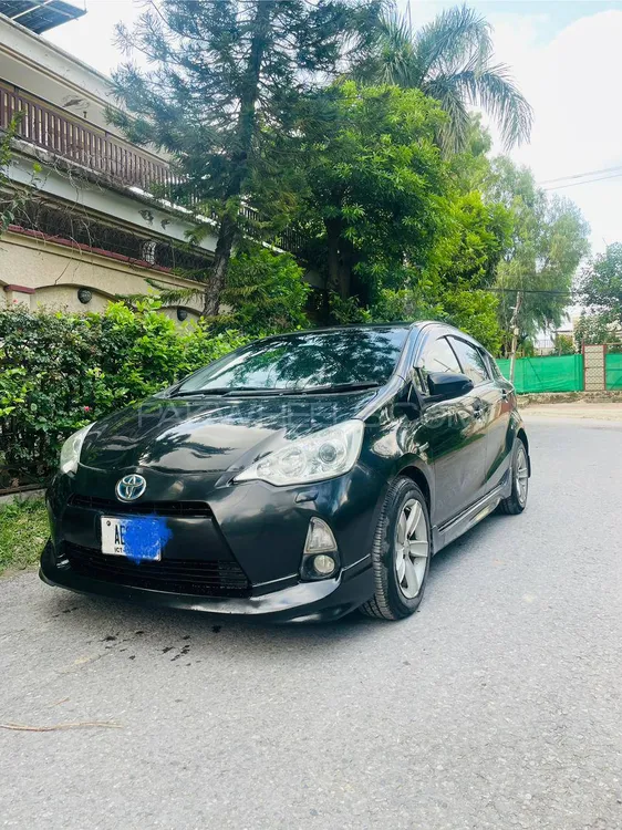 Toyota Aqua 2013 for Sale in Islamabad Image-1