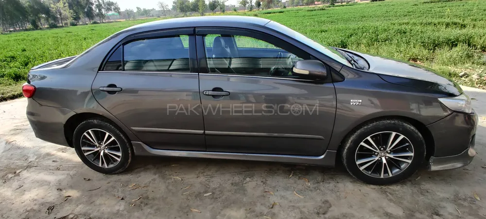 Toyota Corolla 2011 for Sale in Muridke Image-1