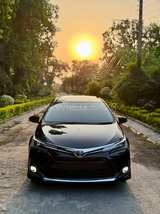Toyota Corolla 2021 for Sale in Mardan Image-1