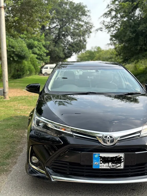 Toyota Corolla 2022 for Sale in Islamabad Image-1