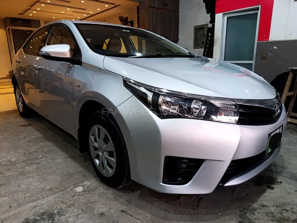 Toyota Corolla 2016 for Sale in Lahore Image-1