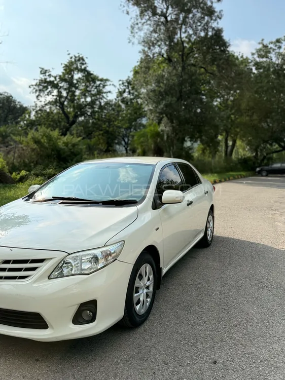 Toyota Corolla 2012 for Sale in Islamabad Image-1