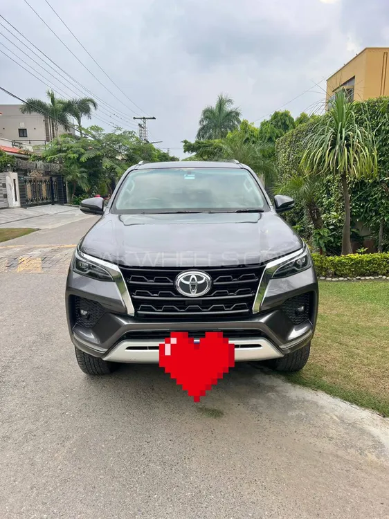 Toyota Fortuner 2021 for Sale in Lahore Image-1