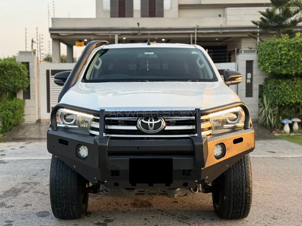 Toyota Hilux 2018 for Sale in Lahore Image-1
