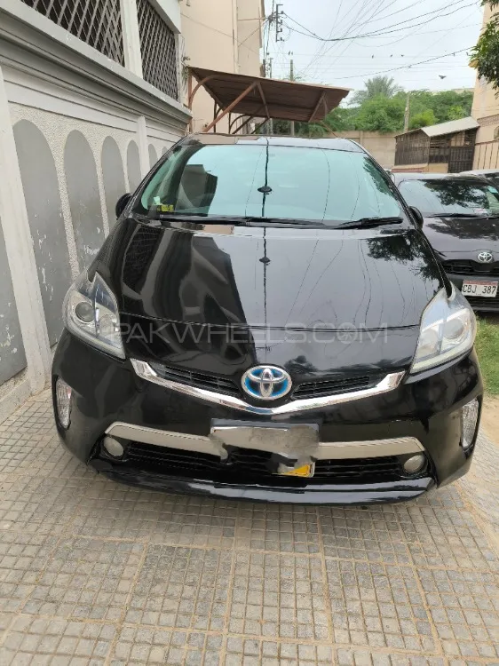 Toyota Prius 2012 for Sale in Karachi Image-1