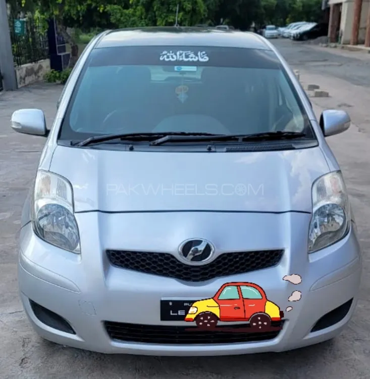 Toyota Vitz 2010 for Sale in Faisalabad Image-1
