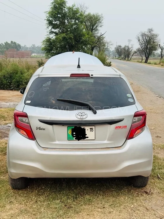 Toyota Vitz 2015 for Sale in Mandi bahauddin Image-1