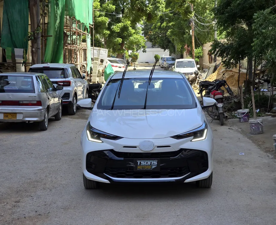 Toyota Yaris Sedan 2025 for Sale in Karachi Image-1