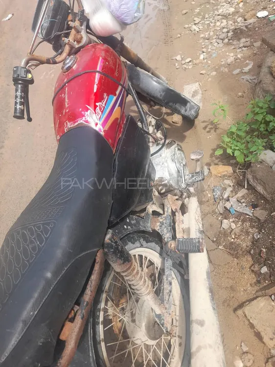 یونیک UD 100 2012 for Sale Image-1