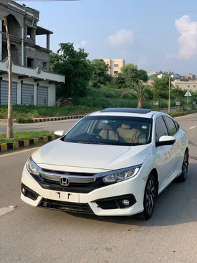 Honda Civic Oriel 1.8 i-VTEC CVT 2017