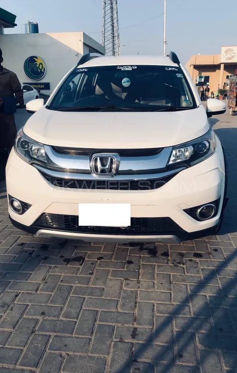 Honda BR-V 2019 for Sale in Kamalia Image-1