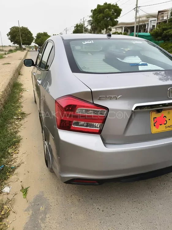 Honda City 2016 for Sale in Karachi Image-1