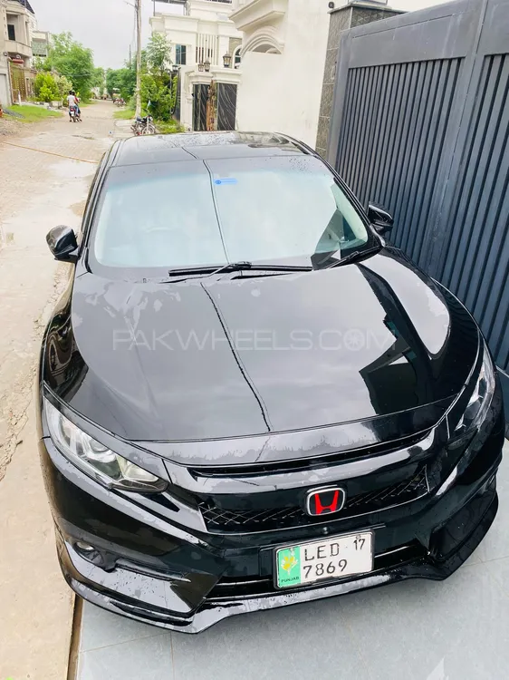 Honda Civic 2017 for Sale in Gujranwala Image-1