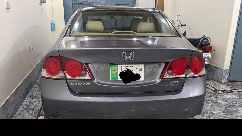 Honda Civic 2011 for Sale in Lahore Image-1