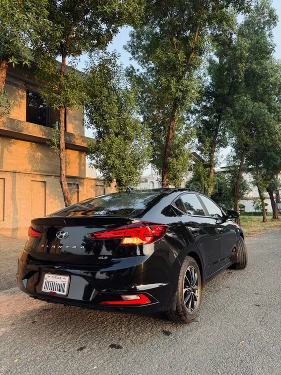 Hyundai Elantra 2022 for Sale in Lahore Image-1