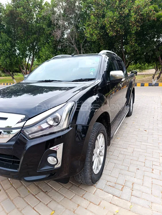 Isuzu D-Max 2020 for Sale in Karachi Image-1
