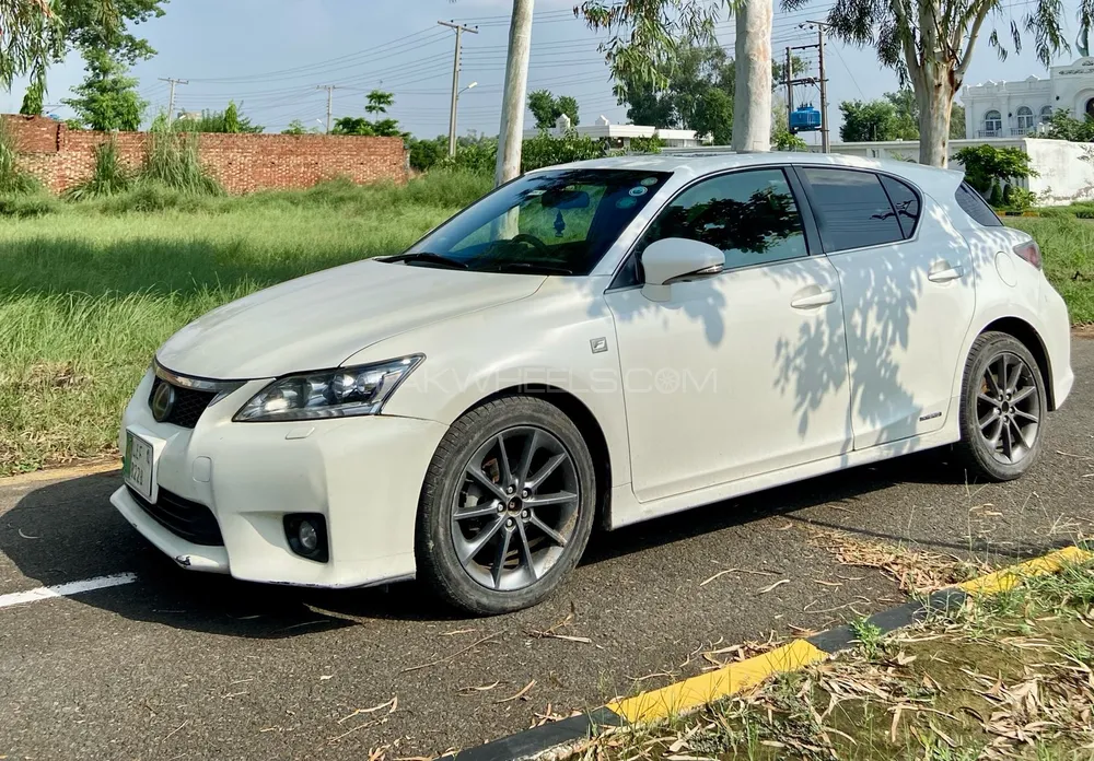 Lexus CT200h 2012 for Sale in Lahore Image-1