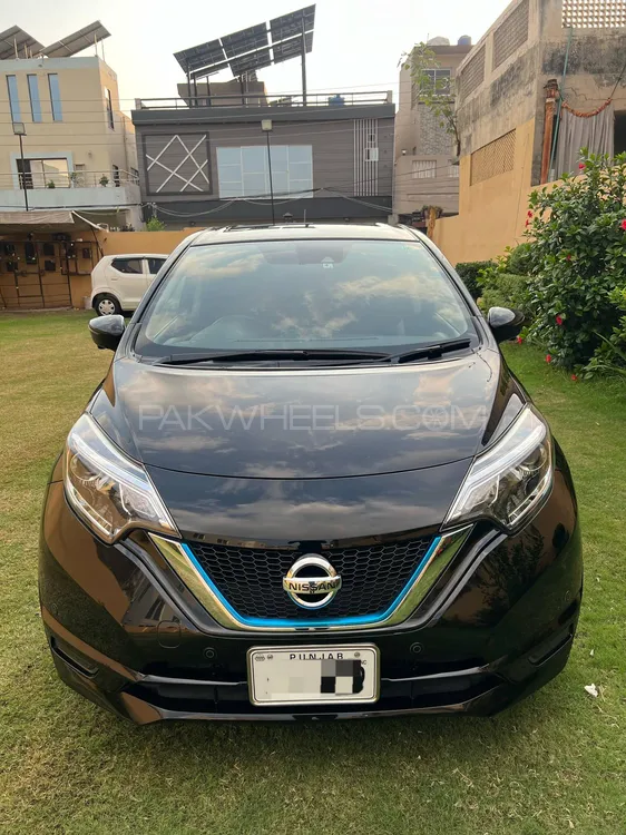 Nissan Note 2020 for Sale in Lahore Image-1