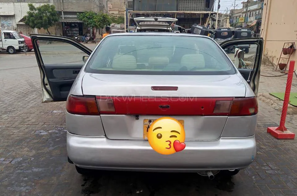 Nissan Sunny 1997 for Sale in Karachi Image-1
