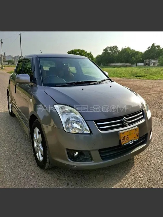 Suzuki Swift 2015 for Sale in Dera ismail khan Image-1