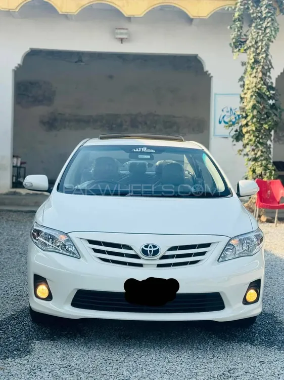 Toyota Corolla 2013 for Sale in Islamabad Image-1