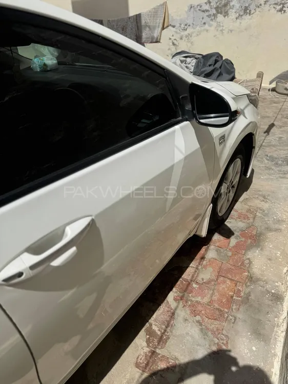 Toyota Corolla 2016 for Sale in Khanewal Image-1
