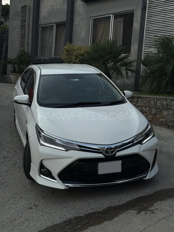 Toyota Corolla 2015 for Sale in Abbottabad Image-1