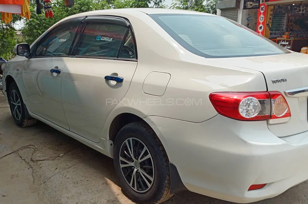 Toyota Corolla 2013 for Sale in Swabi Image-1