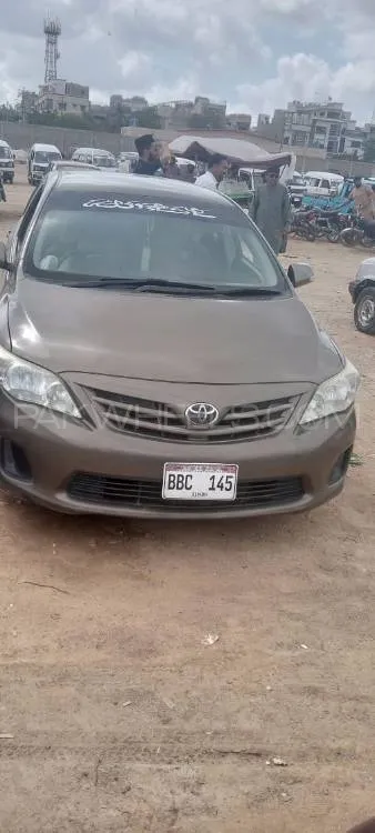 Toyota Corolla 2013 for Sale in Karachi Image-1
