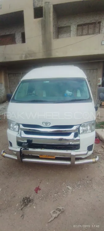Toyota Hiace 2008 for Sale in Karachi Image-1