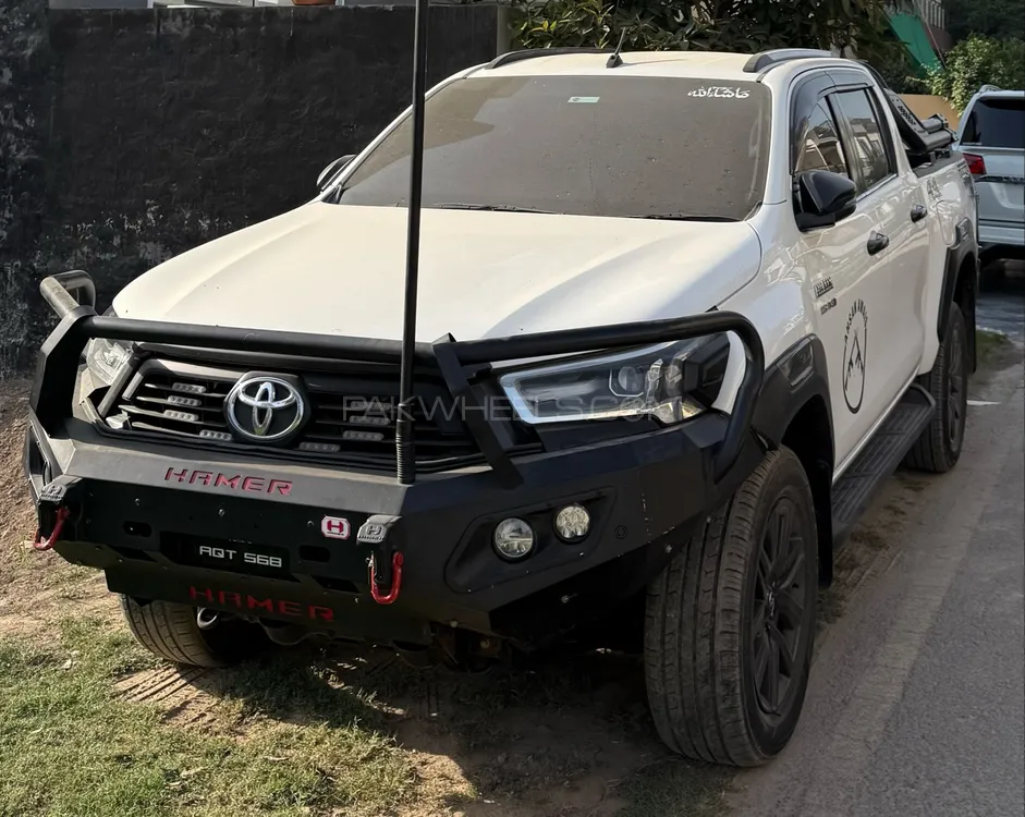 Toyota Hilux 2021 for Sale in Lahore Image-1