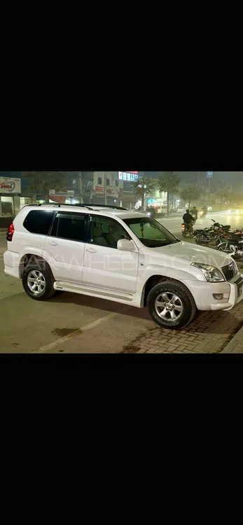 Toyota Prado 2004 for Sale in Sialkot Image-1
