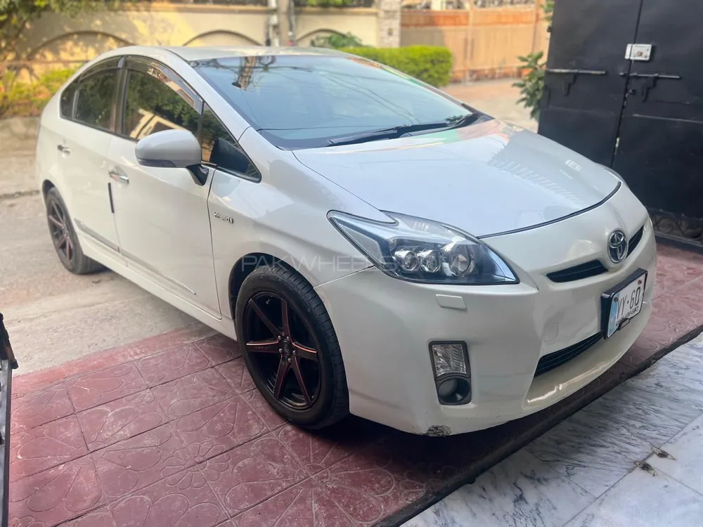 Toyota Prius 2010 for Sale in Rawalpindi Image-1
