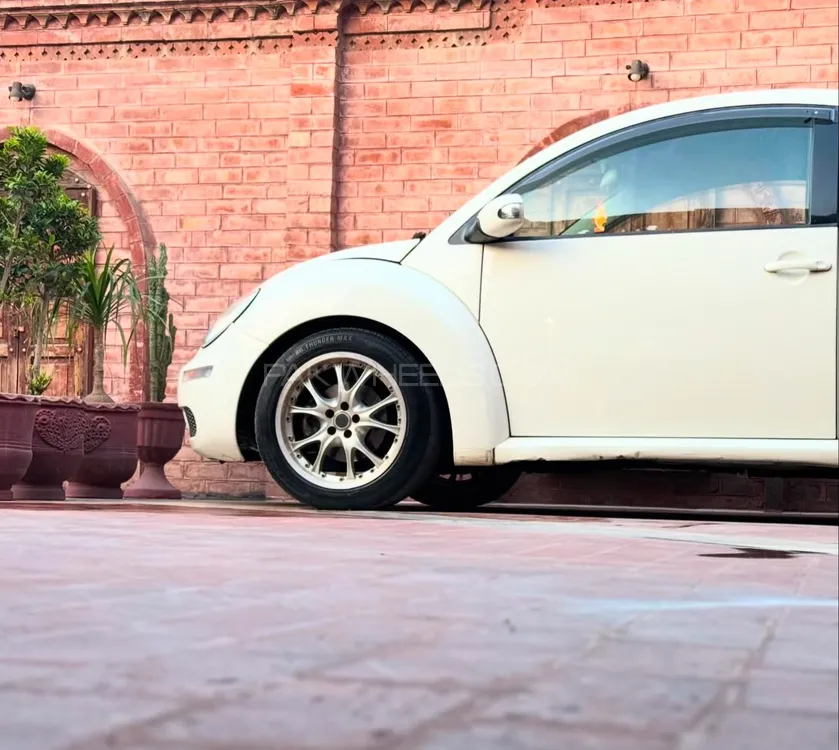 Volkswagen Beetle 2008 for Sale in Lahore Image-1