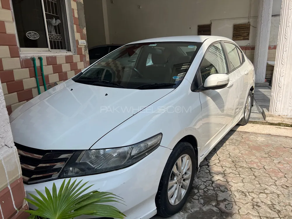 Honda City 2015 for Sale in Lahore Image-1