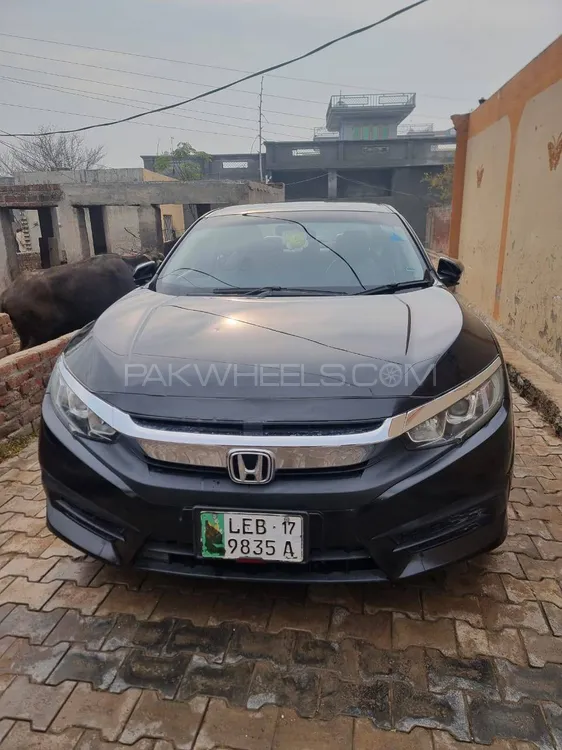 Honda Civic 2017 for Sale in Peshawar Image-1