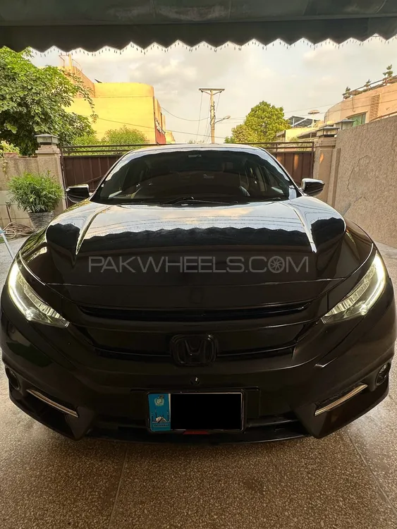 Honda Civic 2019 for Sale in Lahore Image-1