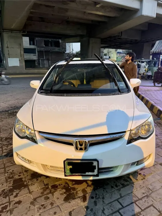Honda Civic 2011 for Sale in Lahore Image-1