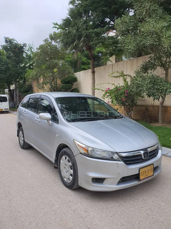 Honda Stream 2007 for Sale in Karachi Image-1