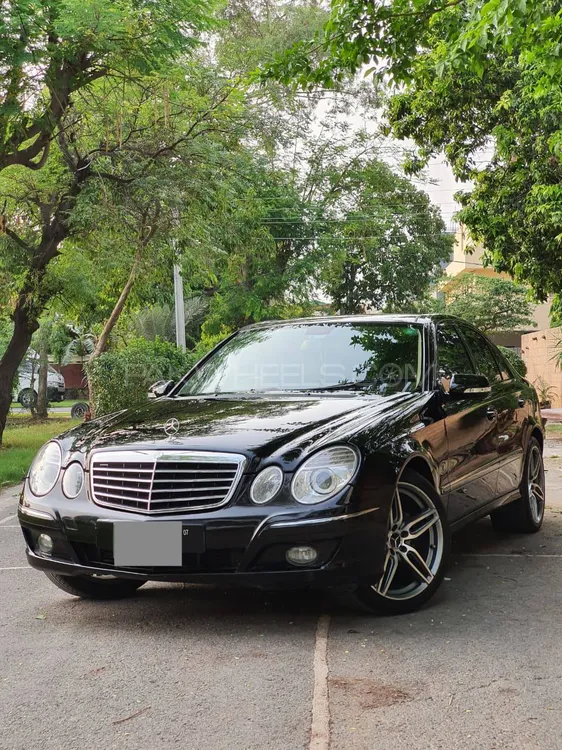 Mercedes Benz E Class 2006 for Sale in Lahore Image-1