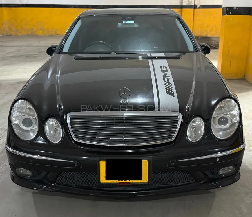 Mercedes Benz E Class 2004 for Sale in Islamabad Image-1