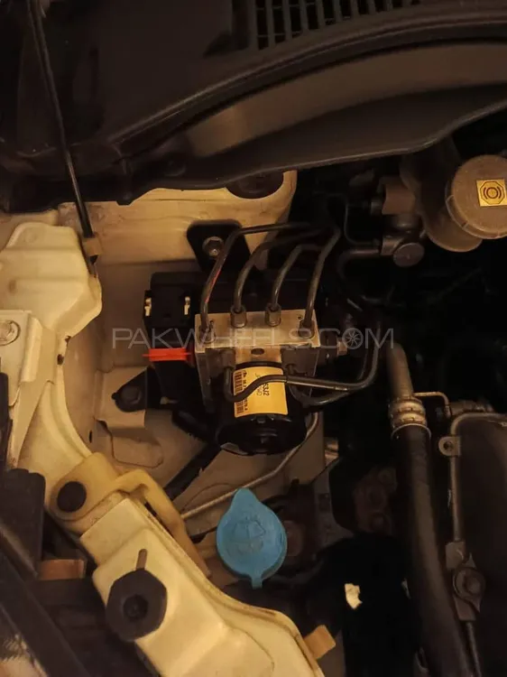 Suzuki Swift 2010 for Sale in Islamabad Image-1